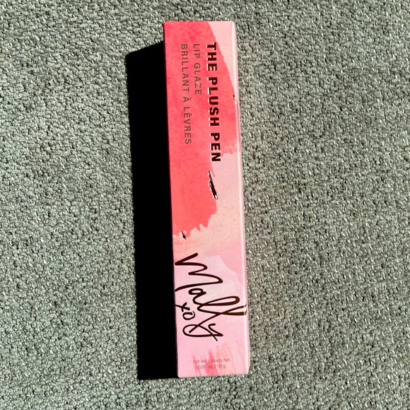 Mally Beauty Pink Lip Balm Gloss - Picture 1 of 2